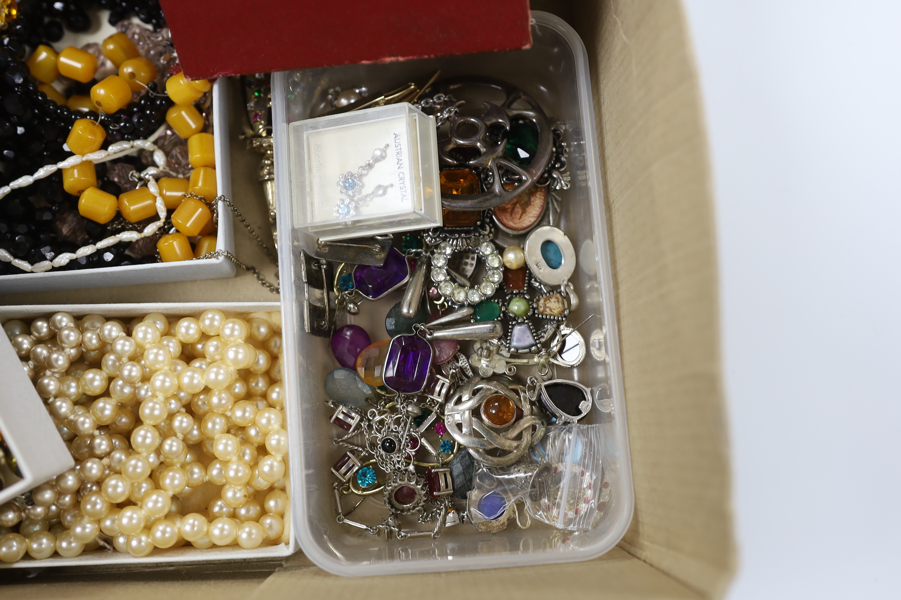 A quantity of assorted mainly costume jewellery including silver gilt and paste set articulated clown pendant on chain, etc.